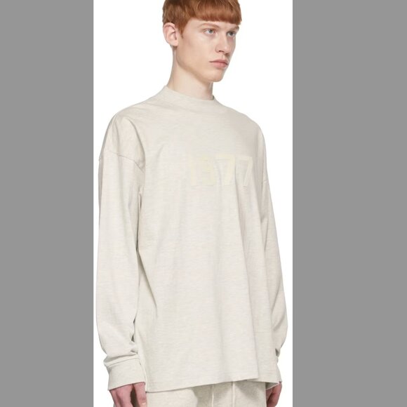 Fear of God ESSENTIALS Off-White 1977 Long Sleeve T-Shirt (Size Men's XS) - Picture 2 of 8